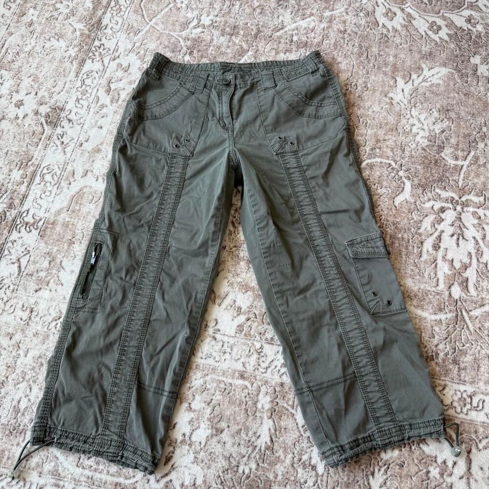 Style&Co Olive Mid Rise Cargo Capris